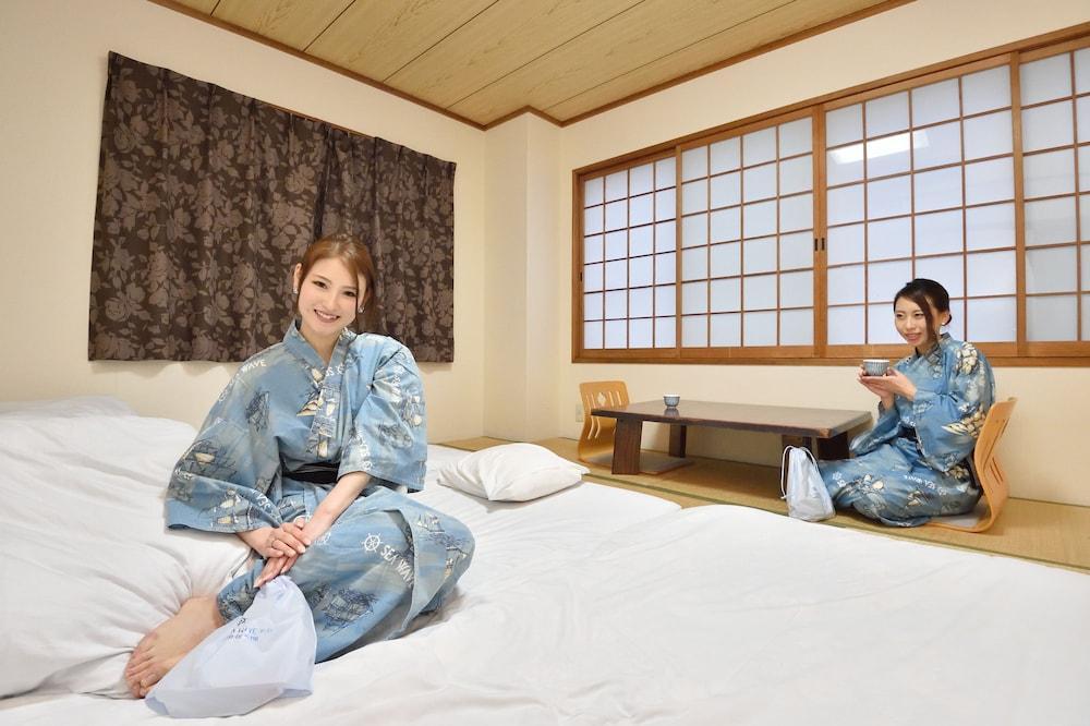 Hotel Hayashi Беппу Экстерьер фото